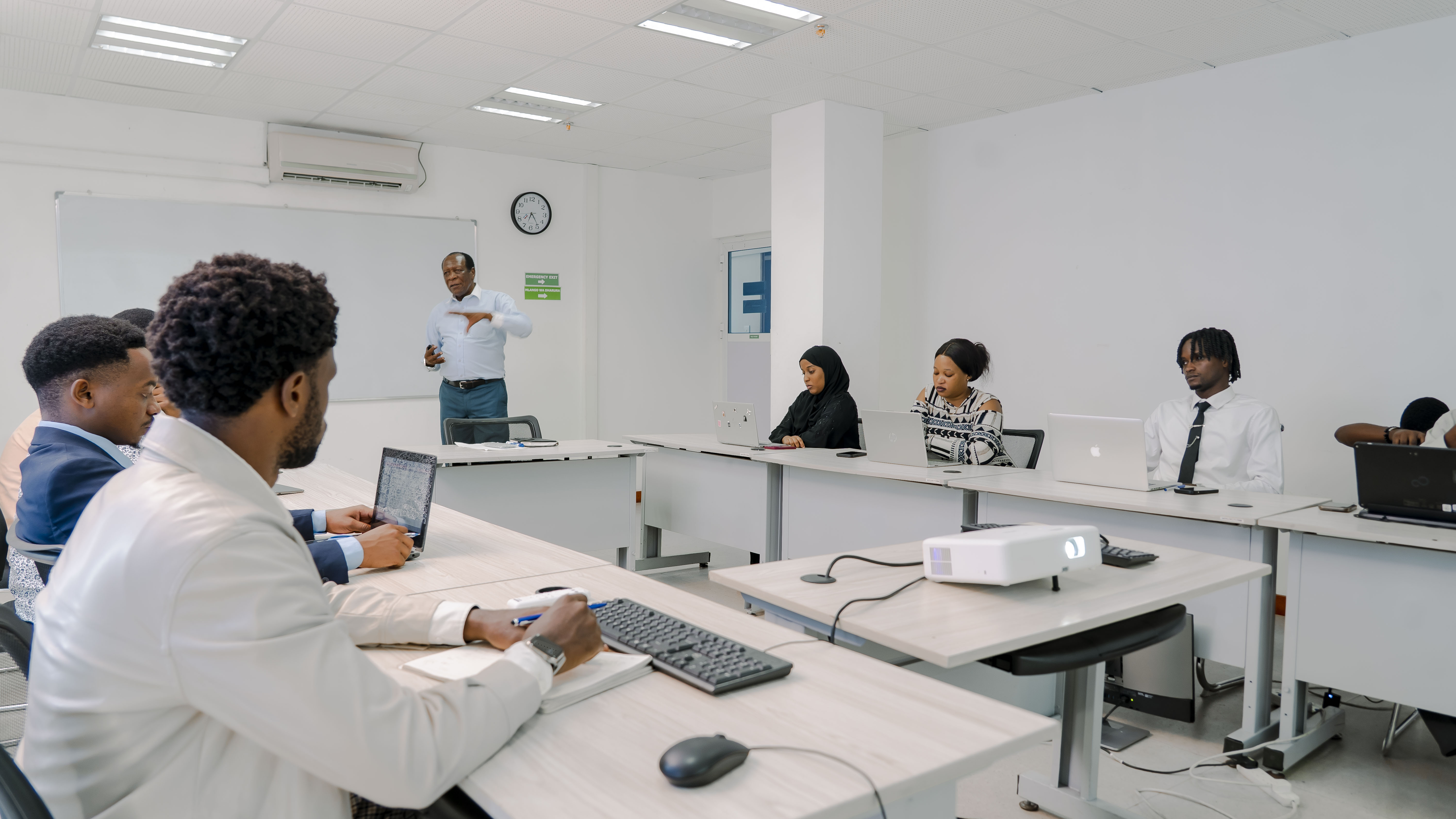 Wide view of the Soma Aviation classroom during a live session